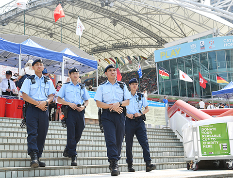 圖片：衝鋒隊警員進行演習